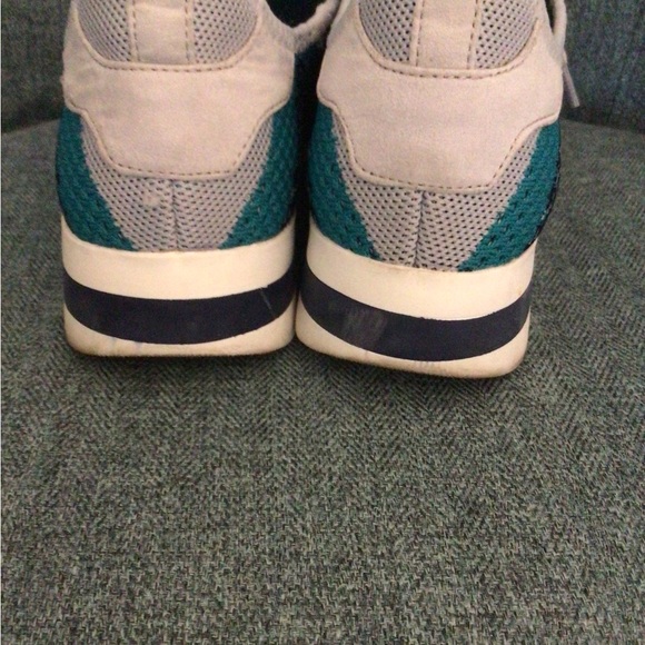 Naturalizer SOUL slip on walking shoe - Picture 5 of 7